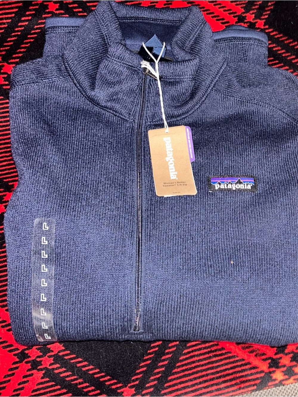 Patagonia women’s Navy Half-Zip Sweater slim fit size large